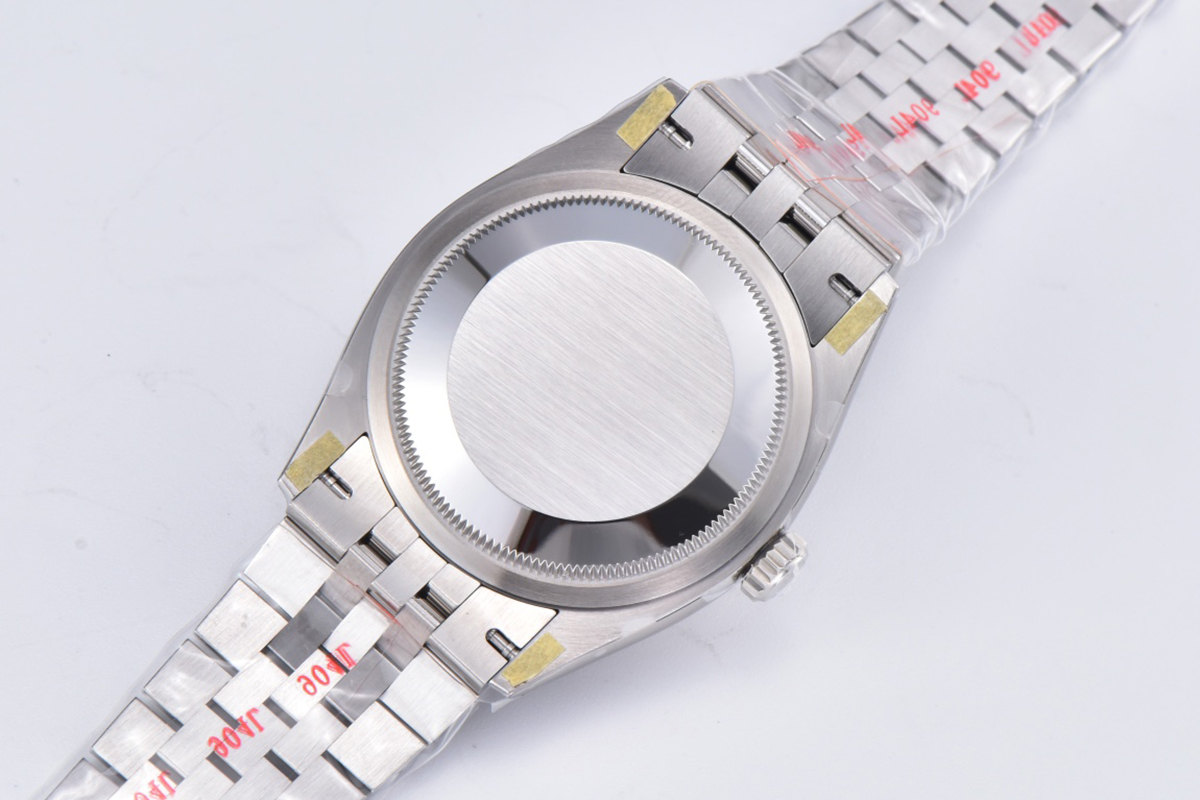 Datejust 36 126234 White Dial with Roman Marker in Steel in Jubilee Bracelet